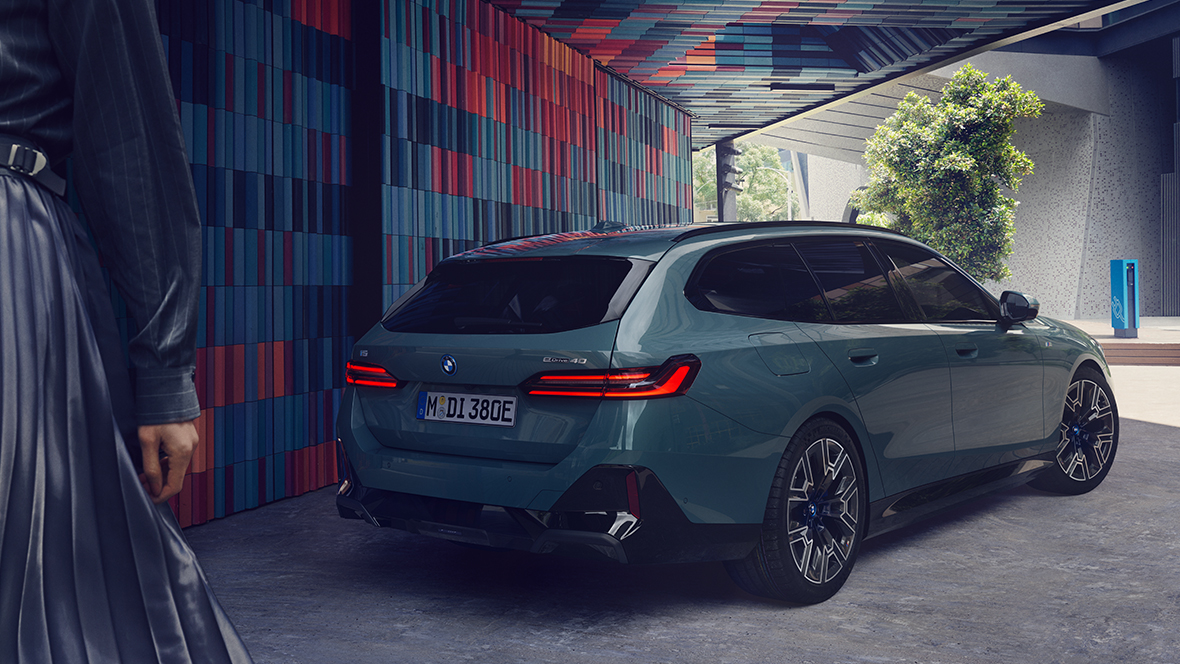 BMW i5 eDrive40 Touring – Ohne Anzahlung